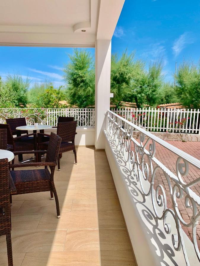Hotel Sirena - Servizio spiaggia inclusive Peschici Esterno foto