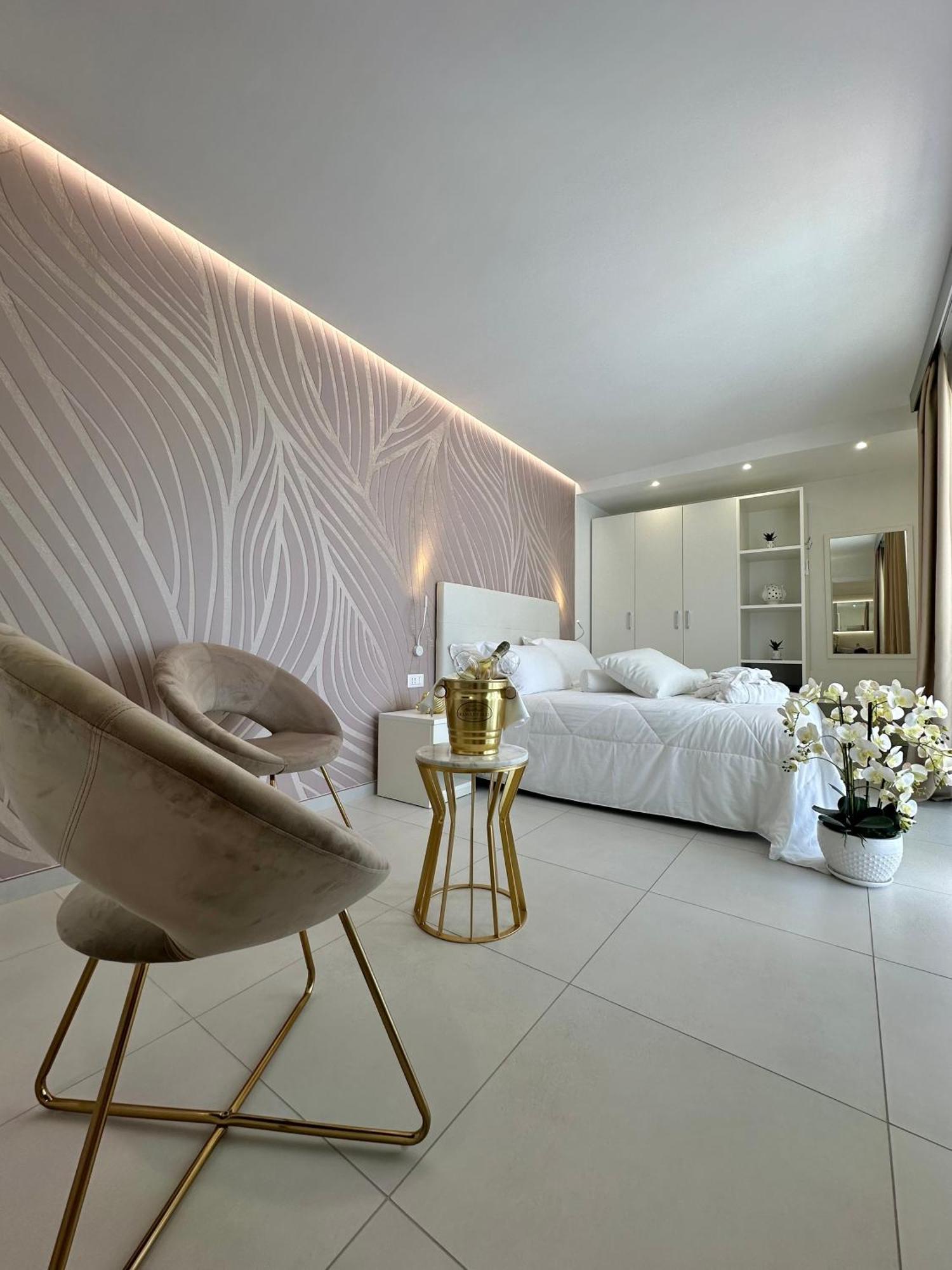 Hotel Sirena - Servizio spiaggia inclusive Peschici Esterno foto