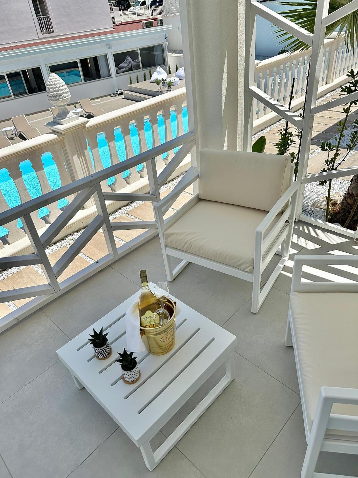 Hotel Sirena - Servizio spiaggia inclusive Peschici Esterno foto